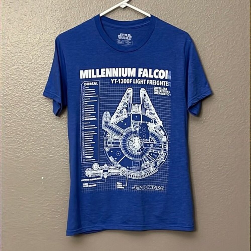 Star Wars Men’s Millennium Falcon Graphic Tee Shirt Small